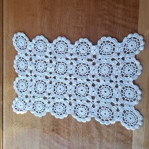 Handmade doili table decor 10